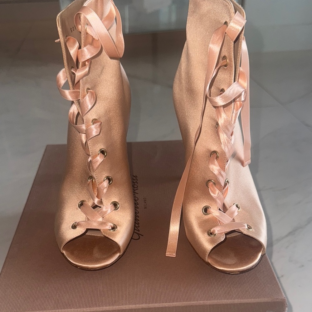 Gianvito Rossi Gold Heeled Boots with Stiletto Elegance